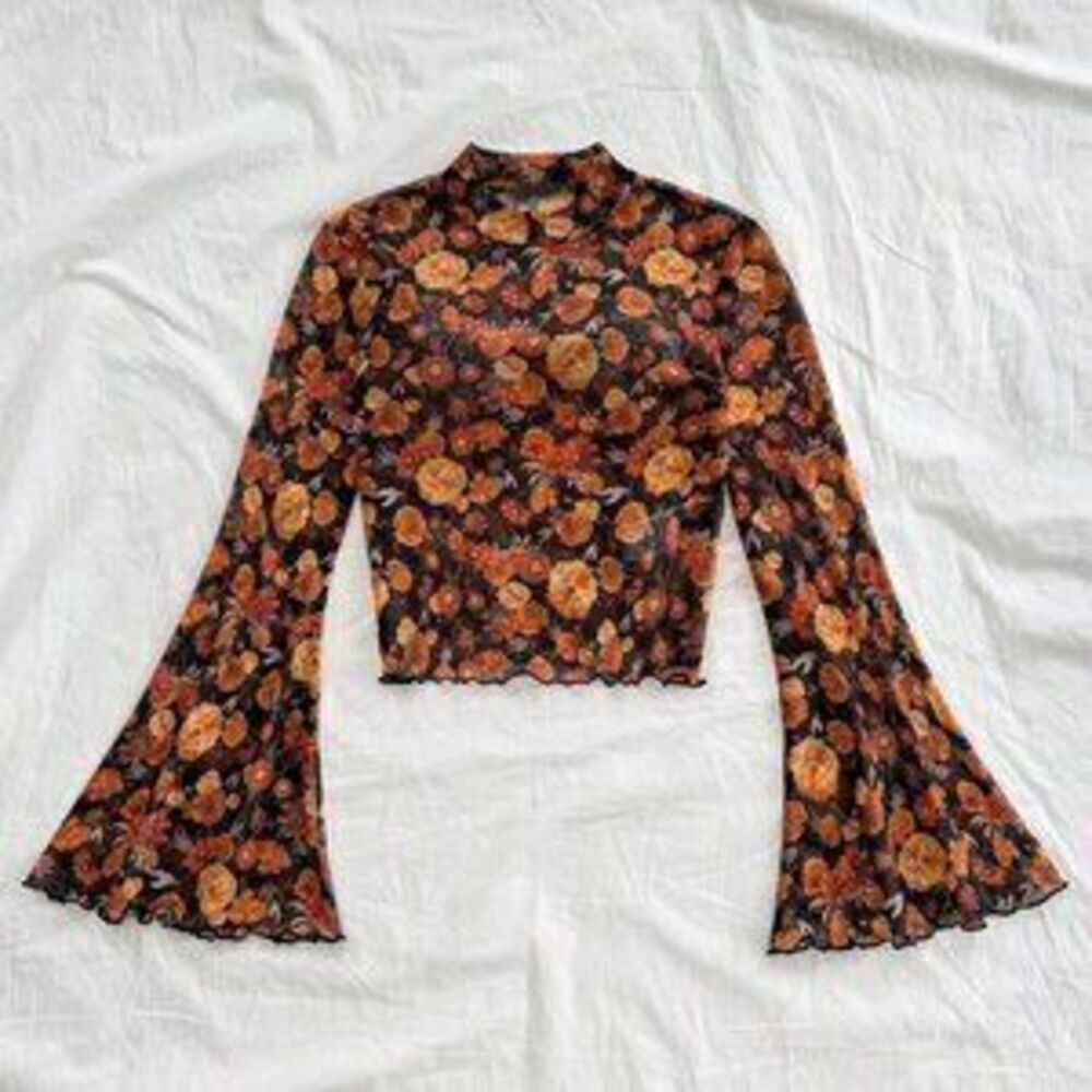 Multicolor Casual Women's Ditsy Floral Stand Collar Flare Sleeve mesh top - Picture 3 of 5